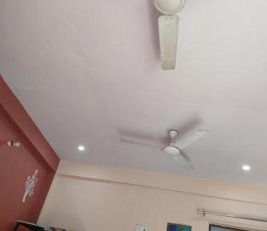 Naini House | MAHAKUMBSTAYHOMe
