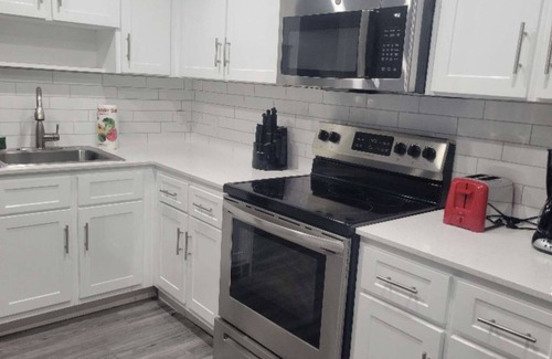 Harbordale Condo | Mahalo Waterfront 1 BR Apartment