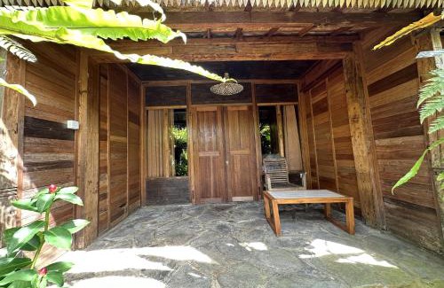 Melayang House | Mahayana Guest House