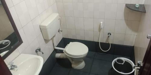 Mahe Hotel | Mahe Residency
