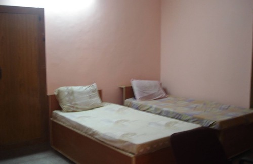 New Delhi Bed & Breakfast | Maheshwari Residency