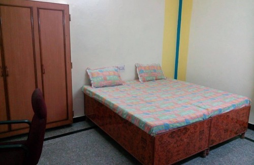 New Delhi Bed & Breakfast | Maheshwari Residency
