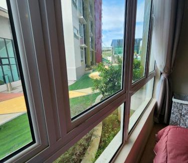 Kuantan Apartment | Mahkota Valley Suite Fajar #TV Box With Netflix