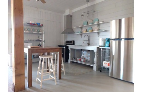 Pierce County House | Maiden Rock Barn (Pine Creek Rustic Road)