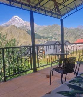 Gergeti House | Maiko Guest House
