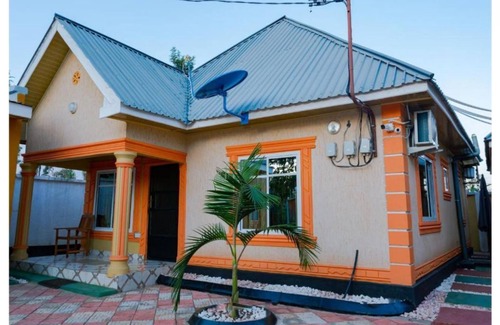 Moshi Apartment | Maili 6 Private Apartments - NYATI