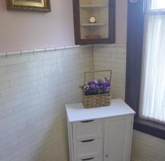 Point Pleasant House | Main Oak Manor