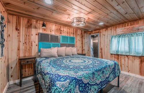 Ruidoso Cabin | Main Squeeze: Where It All Began