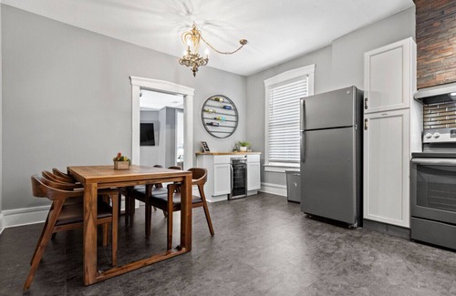 St. Charles Apartment | Main Street Living! 2 Bedroom Unit right On Main!