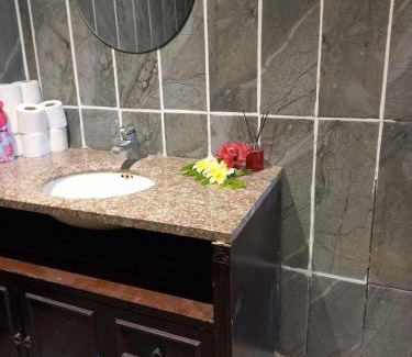 Avatoru Apartment | Maina Lodge