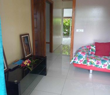 Avatoru House | Maina Lodge
