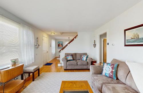 Winter Harbor House | Maine Attraction