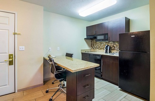 Fargo Hotel | MainStay Suites Fargo - I-94 Medical Center