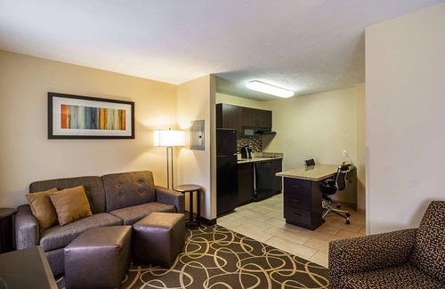 Fargo Hotel | MainStay Suites Fargo - I-94 Medical Center
