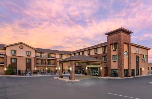 Moab Hotel | MainStay Suites Moab near Arches National Park
