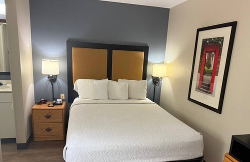Chantilly Hotel | MainStay Suites Washington Dulles Airport