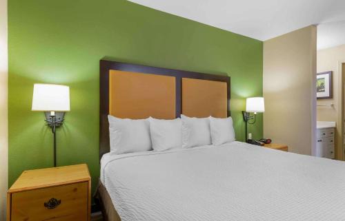 Chantilly Hotel | MainStay Suites Washington Dulles Airport