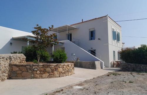 Kithira House | Maira Arch House