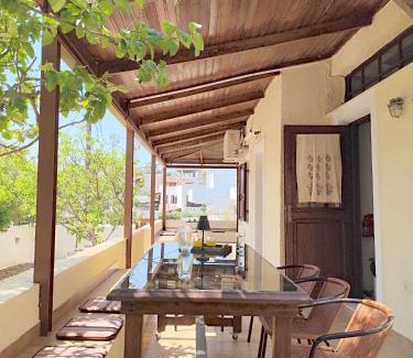Souvala Apartment | Mairi's SummerHouse - seaside, en-suite, 2-bedroom summerhouse
