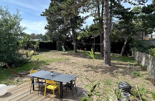 Merville-Franceville-Plage House | Maison Tout Confort Proche Plage 7 Couchages