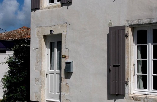 Saint-Clement-des-Baleines House | Maison et Chai Typiques, Proche Plages