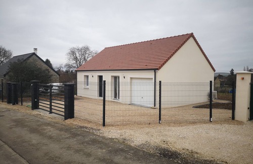 Villiers-sur-Tholon House | Maison à la Campagne