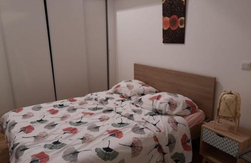 Fontaine Lestang-Bagatelle-Papus-Tabar-Bordelongue Apartment | Maison 2 chambres, cosy, proche Métro