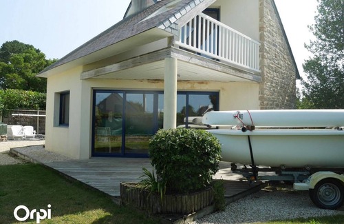Arzon House | Maison 2 Chambres Proche Commerces à Louer Pour les Vacances