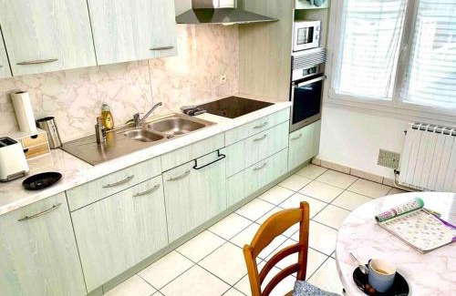 Funay - Bruyeres Apartment | Maison 3 ch. Garage, jardin, 10 min circuit