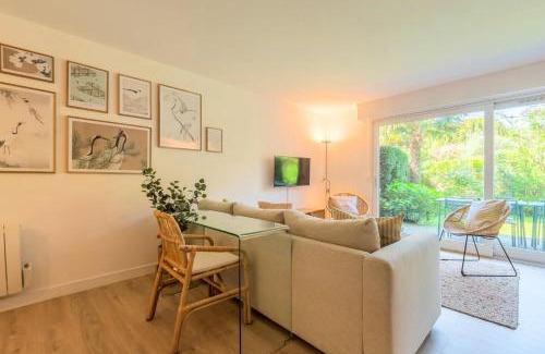 Wasquehal House | Maison 4 chambres avec jardin & garage proche tram