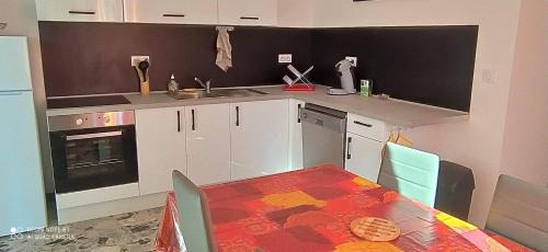 Domvallier Apartment | Maison 4 voyageurs proche circuit Mirecourt