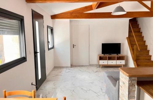 10th Arrondissement Apartment | Maison 5 couchages bien située