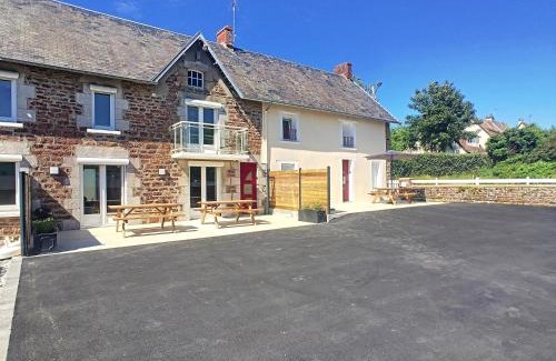 Brehal House | Maison 6 pers proche centre ville