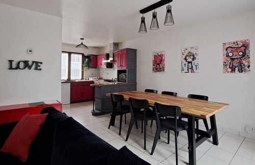 Aulnay-sous-Bois Cabin | Maison 83m2 Proche Paris Idéal J.O Paris, Villepinte, Parc Asterix, Eurodisney,