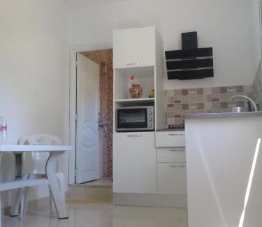 Bizerte House | maison a louer a la grotte de bizerte