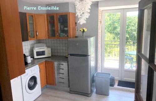Saint-Gery House | Maison accueillante à Saint-Géry avec piscine partagée