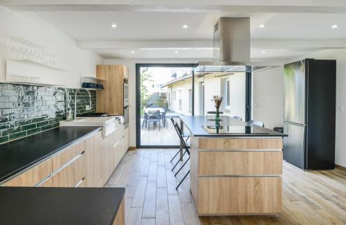 Dives-sur-Mer House | Maison Ampalia - Welkeys