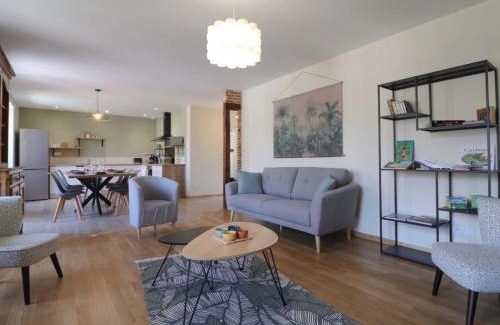 Le Mele-sur-Sarthe House | Maison ancienne tout confort pour 8 pers., proche loisirs - FR-1-497-252