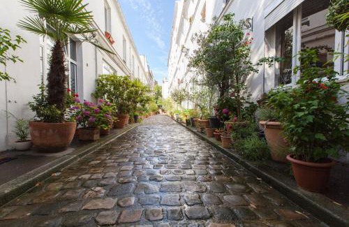 Epinettes Apartment | Maison Antoinette Paris - Maison Nomade Chic