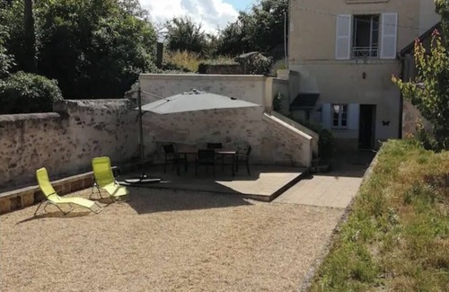 Chinon House | Maison Atypique Semi Troglodyte