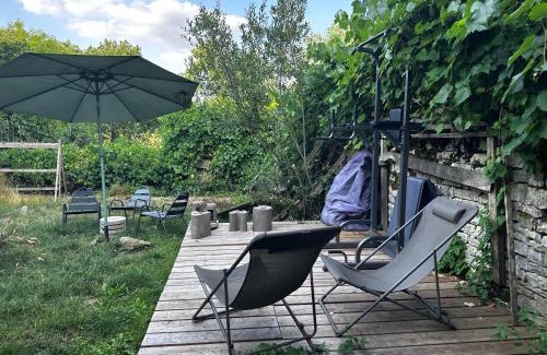Annay-sur-Serein House | Maison au bord de l’eau