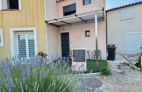 Port-de-Bouc House | Maison au bord de la plage - Bottaï