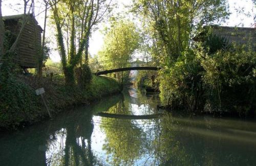 Damvix House | Maison au cœur du Marais Poitevin avec barques, canoës, pédalo et vélos включены - FR-1-426-147