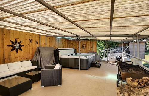 La Petite-Pierre House | Maison au calme très bien équipée pour 12 personnes avec cheminée