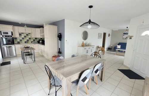 Brem Sur Mer House | Maison au Calme Proche Commerces et Plages