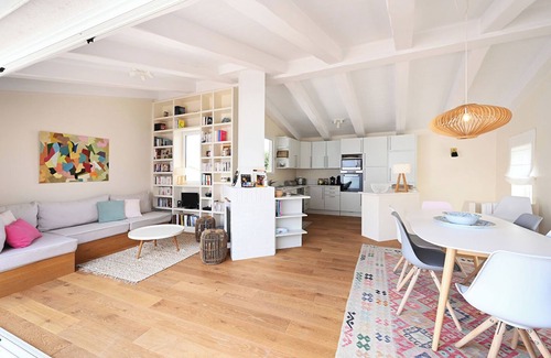 Ars-en-Re House | Maison au Coeur du Village D'ars en ré, Idéalement Entièrement Rénovée