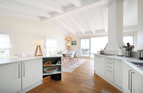 Ars-en-Re House | Maison au Coeur du Village D'ars en ré, Idéalement Entièrement Rénovée