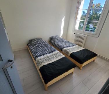 Chateaudun Apartment | Maison au pied du château