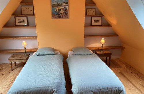 Pleumeur-Bodou House | Maison authentique - mer et campagne - 6 couchages ou 12 couchages