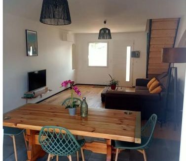 La Jarrie House | Maison aux portes de La Rochelle